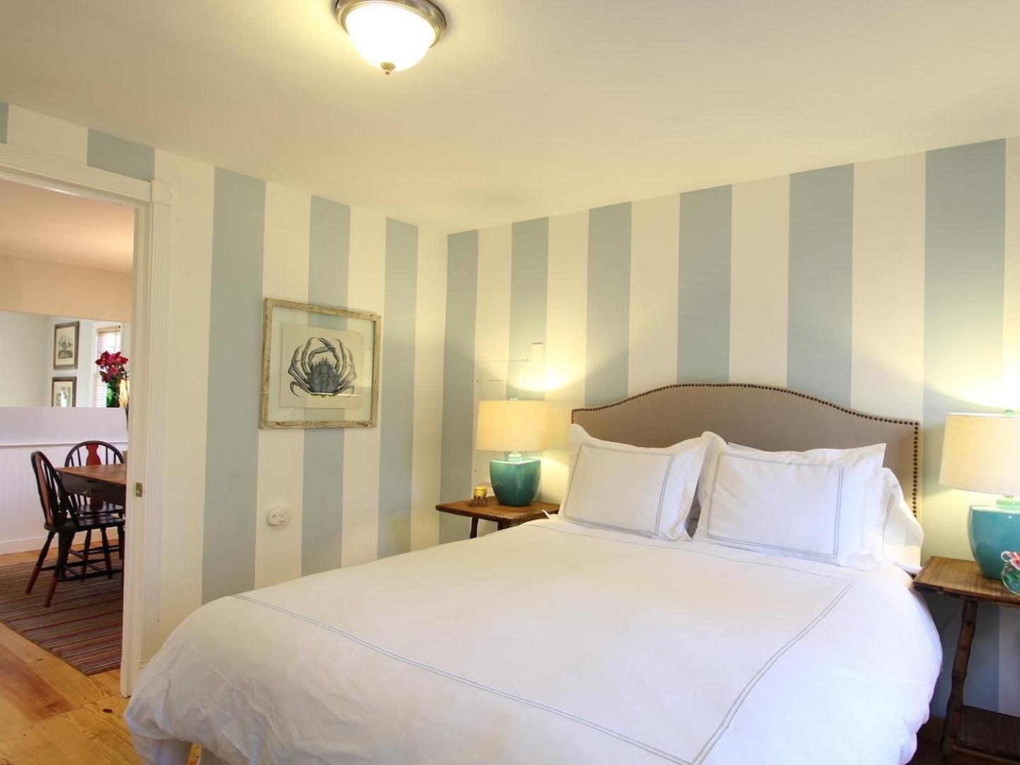 Charles And Charles Mv Bed & Breakfast Vineyard Haven Dış mekan fotoğraf